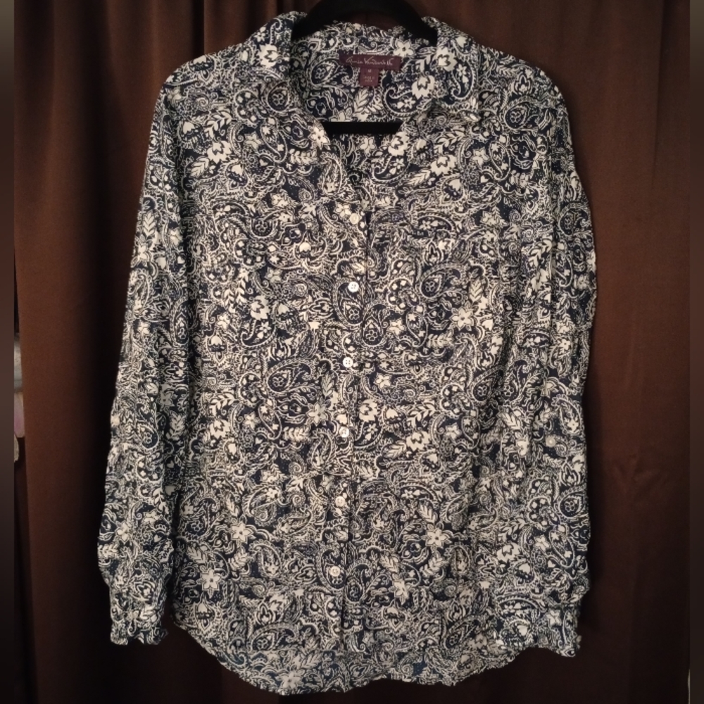 Gloria Vanderbilt women's top